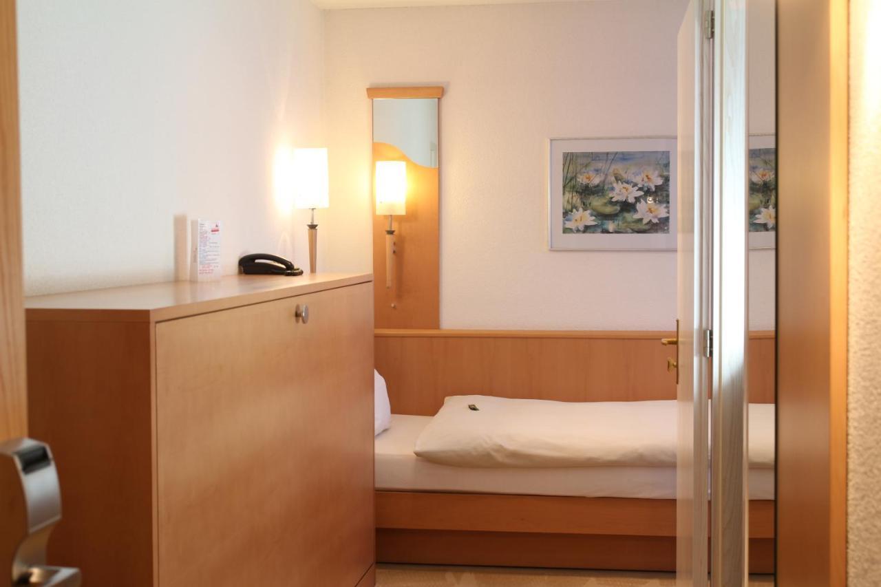 Lifestyle&Spa Hotel Grächerhof Grächen Zimmer foto