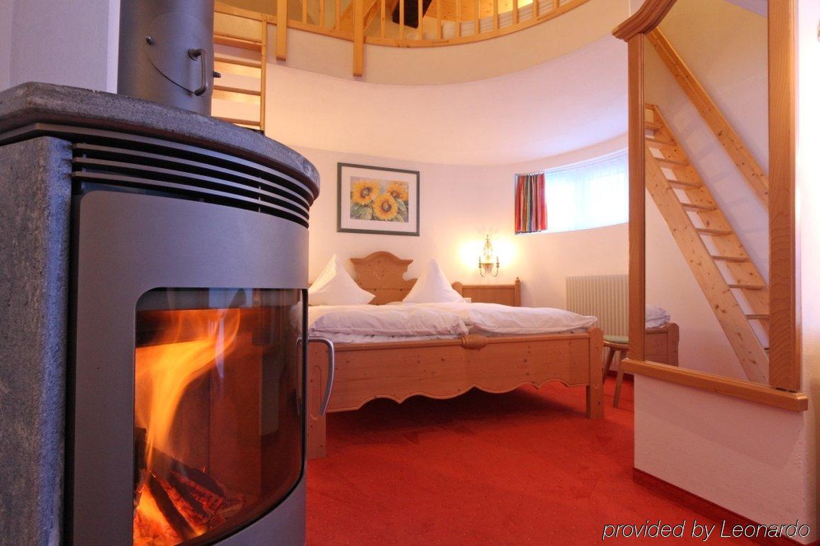 Lifestyle&Spa Hotel Grächerhof Grächen Zimmer foto